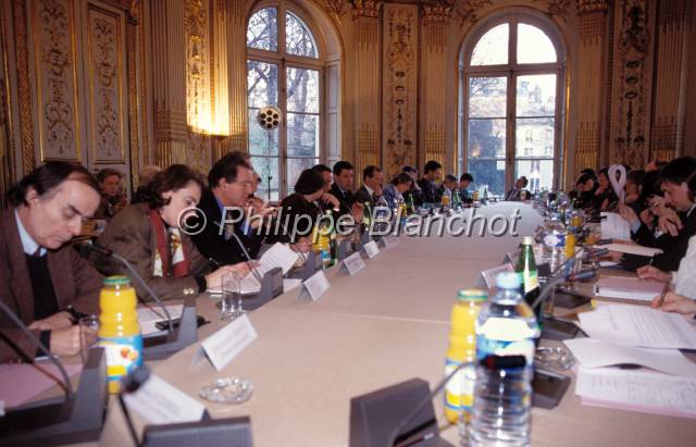 fonction publique.JPG - Réunion au Ministère de la Fonction PubliqueEmile Zucarelli (1998)